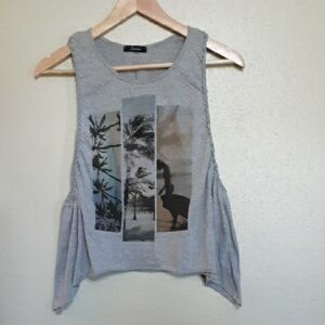 Soprano Gray Graphic Muscle Tee